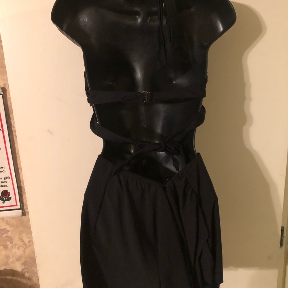 Wow!! Waiting  just for you. Blk ruffles beneath breast shows a flattener you.